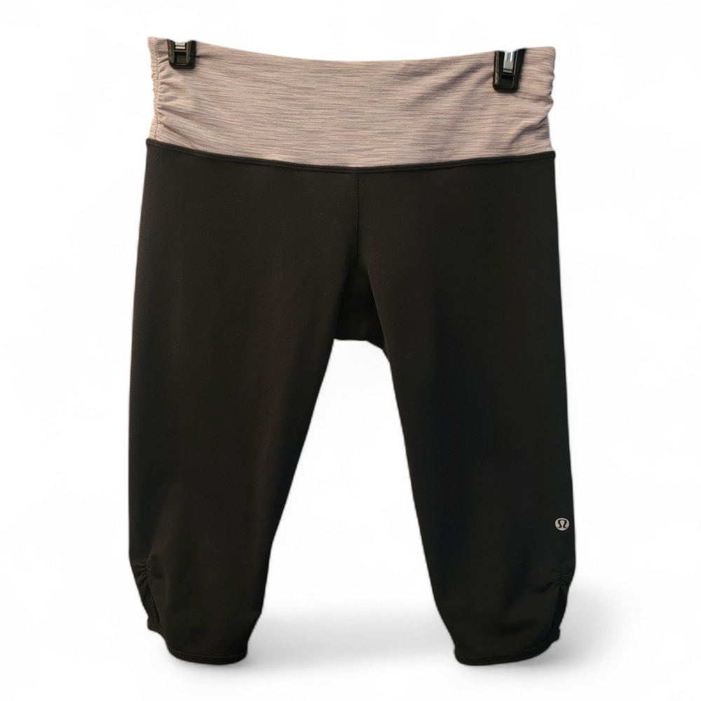 Lululemon Womens Crop Leggings Size 6 Black